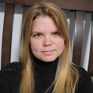 Meet your Posher, Anne-marie